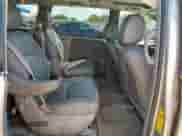 2010 Toyota Sienna XLE с VIN 5TDYK4CC9AS342491, выставлен на аукционе Copart как лот 84887455 с пробегом 241 451 миль миль и Списание • Salvage title. История ставок и продаж доступна на DreamBid. Изображение 10.