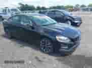 2018 Volvo S60 Dynamic с VIN YV140MTL7J2454888, выставлен на аукционе IAAI как лот 42650952 с пробегом 115 852 миль миль и . История ставок и продаж доступна на DreamBid. Изображение 1.
