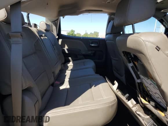 2015 GMC Sierra 1500 Denali z VIN 3GTU2WEC1FG320062, wystawiony jako Copart lot #81668345 z przebiegiem 132 850 mil mil oraz Szkoda całkowita • Salvage title. Historia ofert i sprzedaży dostępna na DreamBid. Obrazek 10.