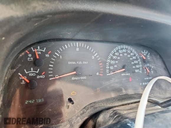 2002 Dodge 3500 с VIN 3B7MC33642M290317, выставлен на аукционе Copart как лот 69352345 с пробегом 242 793 миль миль и Списание • Salvage title. История ставок и продаж доступна на DreamBid. Изображение 9.