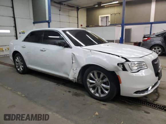 2016 Chrysler 300 Limited с VIN 2C3CCARG1GH270827, выставлен на аукционе Copart как лот 83959394 с пробегом 122 288 миль миль и Списание • Salvage title. История ставок и продаж доступна на DreamBid. Изображение 4.