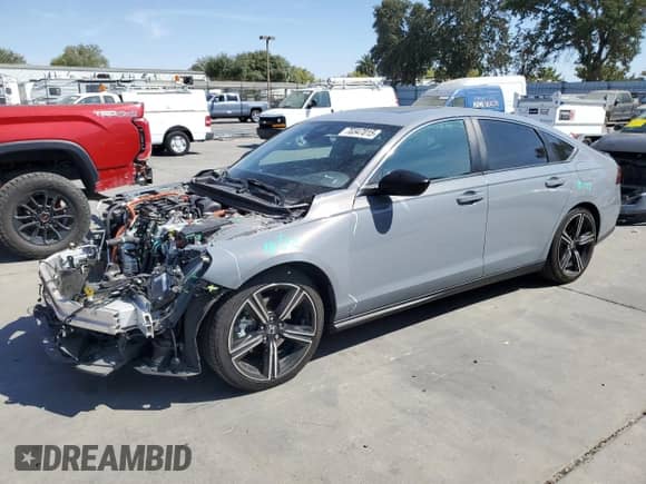 2023 Honda Accord Sport z VIN 1HGCY2F57PA010812, wystawiony jako Copart lot #70347015 z przebiegiem 87 644 mil mil oraz Szkoda całkowita • Salvage title. Historia ofert i sprzedaży dostępna na DreamBid. Obrazek 1.