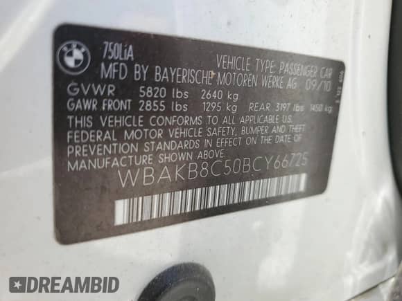 2011 BMW 7 Series 750Li z VIN WBAKB8C50BCY66725, wystawiony jako Copart lot #70841595 z przebiegiem Nie podano mil oraz Czysty tytuł • Clean title. Historia ofert i sprzedaży dostępna na DreamBid. Obrazek 12.