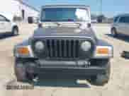2004 Jeep Wrangler Sahara с VIN 1J4FA59S24P791115, выставлен на аукционе IAAI как лот 43244282 с пробегом 249 019 миль миль и . История ставок и продаж доступна на DreamBid. Изображение 12.