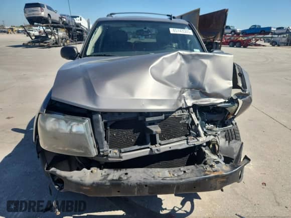 2008 Chevrolet TrailBlazer 2LT with VIN 1GNDS13S482126495, listed as a Copart auction lot 85143505 with Not provided miles and Salvage title. Bid and sale history available at DreamBid. Image 5.