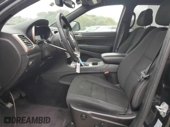 2017 Jeep Grand Cherokee Laredo with VIN 1C4RJFAG7HC901184, listed as a Copart auction lot 81027945 with 38,308 mi miles and Salvage title. Bid and sale history available at DreamBid. Image 7.