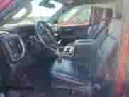 2020 Chevrolet Silverado 1500 RST z VIN 1GCUYEED4LZ322501, wystawiony jako Copart lot #70527605 z przebiegiem 42 924 mil mil oraz Szkoda całkowita • Salvage title. Historia ofert i sprzedaży dostępna na DreamBid. Obrazek 7.