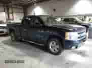 2009 Chevrolet Silverado 1500 LTZ z VIN 1GCEK39J19Z274622, wystawiony jako IAAI lot #41352625 z przebiegiem 213 255 mil mil oraz . Historia ofert i sprzedaży dostępna na DreamBid. Obrazek 1.