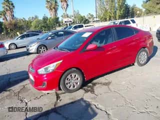 2015 Hyundai Accent GLS z VIN KMHCT4AE0FU864176, wystawiony jako IAAI lot #43386455 z przebiegiem 184 374 mil mil oraz . Historia ofert i sprzedaży dostępna na DreamBid. Obrazek 2.