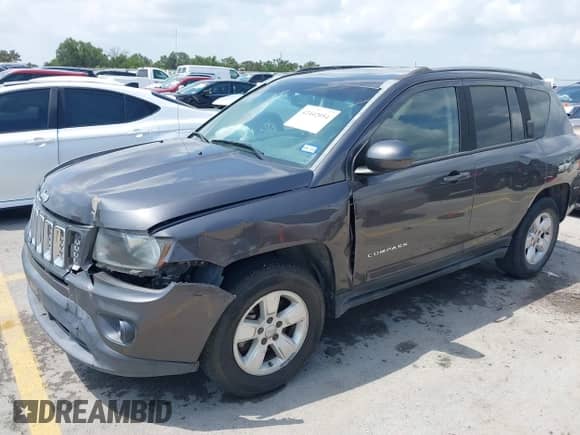 2016 Jeep Compass Latitude with VIN 1C4NJCEA4GD550410, listed as a IAAI auction lot 42442054 with 148,385 mi miles and . Bid and sale history available at DreamBid. Image 17.