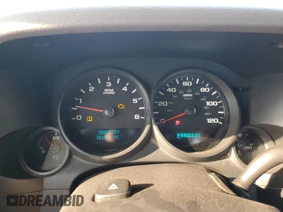 2007 Chevrolet Silverado 1500 Work Truck with VIN 1GCEC14X57Z619709, listed as a Copart auction lot 80570245 with 301,931 mi miles and Clean title. Bid and sale history available at DreamBid. Image 9.