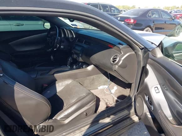 2011 Chevrolet Camaro 2SS с VIN 2G1FK1EJ1B9165987, выставлен на аукционе IAAI как лот 43502771 с пробегом 207 454 миль миль и . История ставок и продаж доступна на DreamBid. Изображение 5.