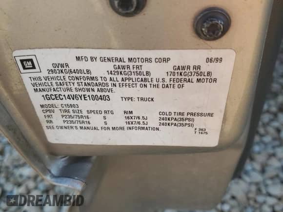 2000 Chevrolet Silverado 1500 LS with VIN 1GCEC14V6YE100403, listed as a Copart auction lot 70000125 with 208,594 mi miles and Salvage title. Bid and sale history available at DreamBid. Image 12.