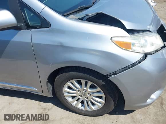 2012 Toyota Sienna XLE AAS with VIN 5TDYK3DC2CS178061, listed as a IAAI auction lot 43229260 with 166,472 mi miles and . Bid and sale history available at DreamBid. Image 18.