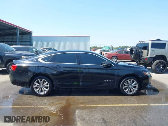 2017 Chevrolet Impala LT с VIN 2G1105S32H9163672, выставлен на аукционе IAAI как лот 43046531 с пробегом 265 938 миль миль и . История ставок и продаж доступна на DreamBid. Изображение 13.