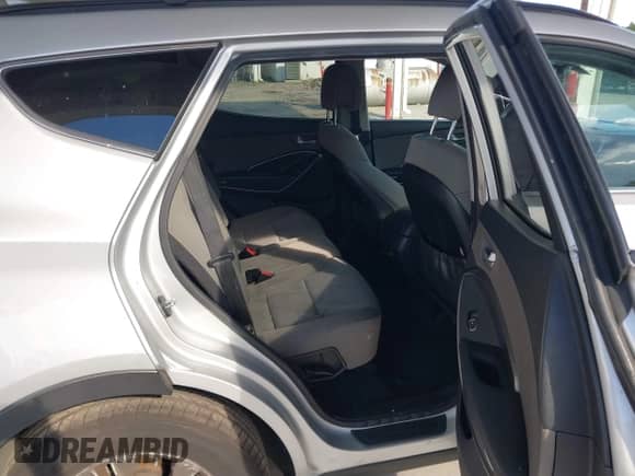 2014 Hyundai Santa Fe z VIN 5XYZU3LB3EG206926, wystawiony jako IAAI lot #43301222 z przebiegiem 134 184 mil mil oraz . Historia ofert i sprzedaży dostępna na DreamBid. Obrazek 8.