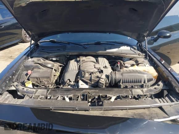 2018 Dodge Challenger R/T Scat Pack z VIN 2C3CDZFJ4JH209555, wystawiony jako IAAI lot #43225669 z przebiegiem 66 405 mil mil oraz . Historia ofert i sprzedaży dostępna na DreamBid. Obrazek 10.