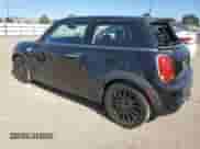 2015 MINI Hardtop S with VIN WMWXP7C55F2A40386, listed as a Copart auction lot 57690135 with 150,251 mi miles and Salvage title. Bid and sale history available at DreamBid. Image 2.