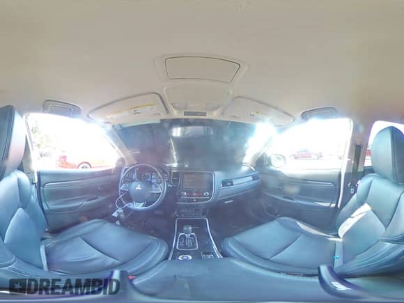 2020 Mitsubishi Outlander ES with VIN JA4AZ3A32LZ034939, listed as a Copart auction lot 71653725 with 105,553 mi miles and Salvage title. Bid and sale history available at DreamBid. Image 16.