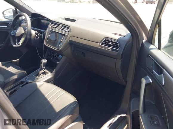 2023 Volkswagen Tiguan SE R-Line Black с VIN 3VVCB7AX9PM134414, выставлен на аукционе IAAI как лот 42814576 с пробегом 14 508 миль миль и . История ставок и продаж доступна на DreamBid. Изображение 5.