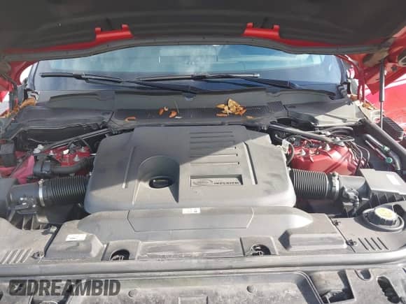 2022 Land Rover Range Rover Sport HST with VIN SALWS2RU9NA208880, listed as a IAAI auction lot 43139537 with 33,198 mi miles and . Bid and sale history available at DreamBid. Image 10.