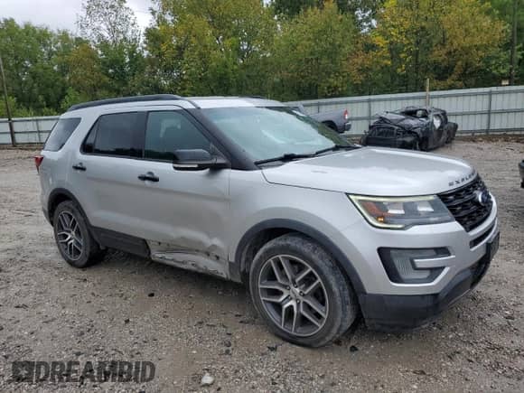 2017 Ford Explorer Sport with VIN 1FM5K8GTXHGB51568, listed as a Copart auction lot 80364075 with 145,058 mi miles and Salvage title. Bid and sale history available at DreamBid. Image 4.