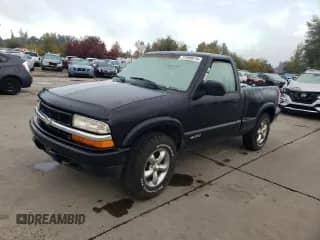 2000 Chevrolet S-10 LS с VIN 1GCDT14W1Y8228406, выставлен на аукционе Copart как лот 77399614 с пробегом Не указан миль и Списание • Salvage title. История ставок и продаж доступна на DreamBid. Изображение 1.