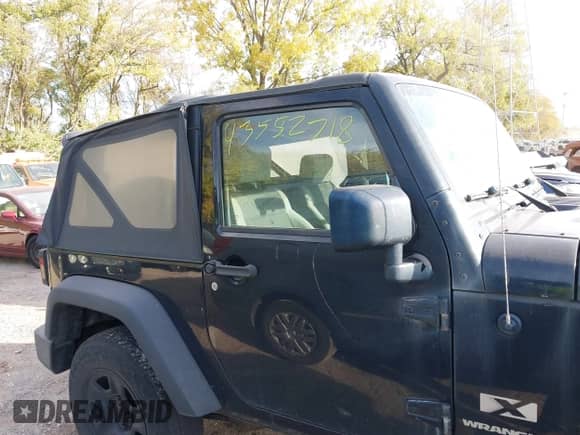 2007 Jeep Wrangler X с VIN 1J4FA24187L133887, выставлен на аукционе IAAI как лот 43552718 с пробегом 200 280 миль миль и . История ставок и продаж доступна на DreamBid. Изображение 13.
