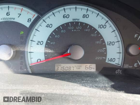 2008 Toyota Camry LE z VIN 4T1BE46K38U228892, wystawiony jako IAAI lot #43423998 z przebiegiem 315 087 mil mil oraz . Historia ofert i sprzedaży dostępna na DreamBid. Obrazek 7.