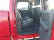 2011 Chevrolet Silverado 2500HD LTZ z VIN 1GC1KYCG6BF262384, wystawiony jako IAAI lot #43500521 z przebiegiem 83 037 mil mil oraz . Historia ofert i sprzedaży dostępna na DreamBid. Obrazek 8.