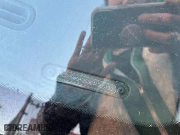 2004 Hyundai Sonata z VIN KMHWF25H94A000139, wystawiony jako Copart lot #42974655 z przebiegiem 129 267 mil mil oraz Czysty tytuł • Clean title. Historia ofert i sprzedaży dostępna na DreamBid. Obrazek 10.