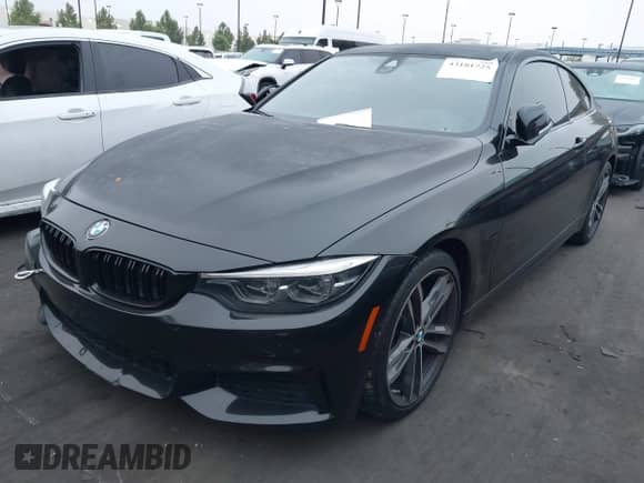 2018 BMW 4 Series 440i with VIN WBA4W7C56JAB93721, listed as a IAAI auction lot 43181725 with 91,507 mi miles and . Bid and sale history available at DreamBid. Image 17.