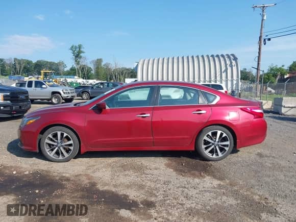 2016 Nissan Altima SL с VIN 1N4AL3AP7GC156320, выставлен на аукционе IAAI как лот 42648746 с пробегом 140 297 миль миль и . История ставок и продаж доступна на DreamBid. Изображение 14.