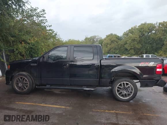 2008 Ford F-150 XLT с VIN 1FTPW12V58KD19616, выставлен на аукционе IAAI как лот 43266473 с пробегом 238 594 миль миль и . История ставок и продаж доступна на DreamBid. Изображение 15.