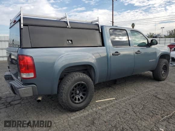 2007 GMC Sierra 1500 SLE1 z VIN 2GTEC13CX71501310, wystawiony jako Copart lot #81711125 z przebiegiem 218 998 mil mil oraz Szkoda całkowita • Salvage title. Historia ofert i sprzedaży dostępna na DreamBid. Obrazek 3.