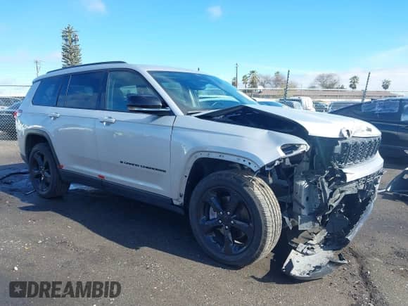 2022 Jeep Grand Cherokee Limited with VIN 1C4RJJBG0N8549422, listed as a IAAI auction lot 41735427 with 83,747 mi miles and . Bid and sale history available at DreamBid. Image 13.