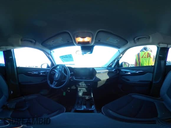 2024 Chevrolet TrailBlazer LS with VIN KL79MMS25RB106752, listed as a IAAI auction lot 41353976 with 9,817 mi miles and . Bid and sale history available at DreamBid. Image 18.