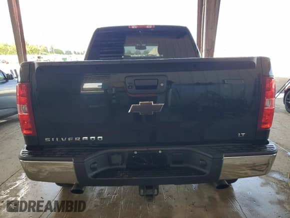 2013 Chevrolet Silverado 1500 LT с VIN 3GCPKSE78DG376361, выставлен на аукционе Copart как лот 89533835 с пробегом 152 765 миль миль и Списание • Salvage title. История ставок и продаж доступна на DreamBid. Изображение 6.