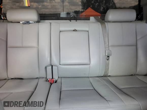 2013 Chevrolet Silverado 3500HD LTZ с VIN 1GC4K1C8XDF159369, выставлен на аукционе Copart как лот 65908745 с пробегом 276 356 миль миль и Списание • Salvage title. История ставок и продаж доступна на DreamBid. Изображение 10.