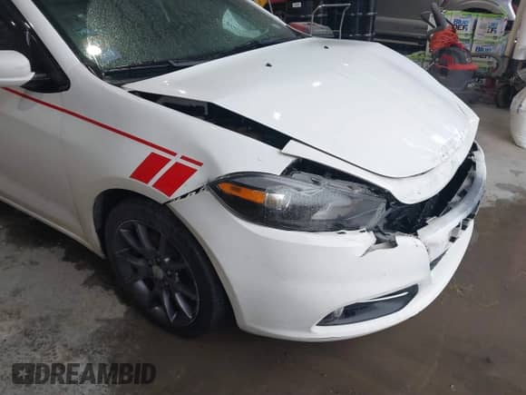 2016 Dodge Dart SXT Sport Blacktop z VIN 1C3CDFFA9GD802204, wystawiony jako IAAI lot #41573049 z przebiegiem 101 523 mil mil oraz . Historia ofert i sprzedaży dostępna na DreamBid. Obrazek 18.