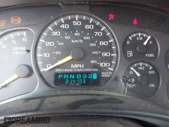 2000 Chevrolet Silverado 1500 LS with VIN 1GCEC14T1YZ289677, listed as a IAAI auction lot 41534790 with 214,103 mi miles and . Bid and sale history available at DreamBid. Image 7.