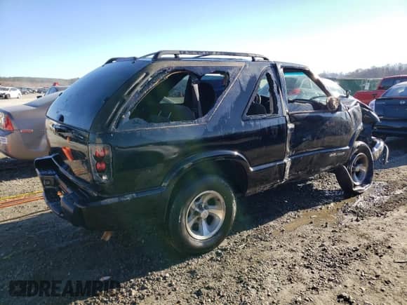 2000 Chevrolet Blazer LS с VIN 1GNCS18W4YK247518, выставлен на аукционе Copart как лот 79686403 с пробегом 235 660 миль миль и На запчасти • Non repairable. История ставок и продаж доступна на DreamBid. Изображение 3.
