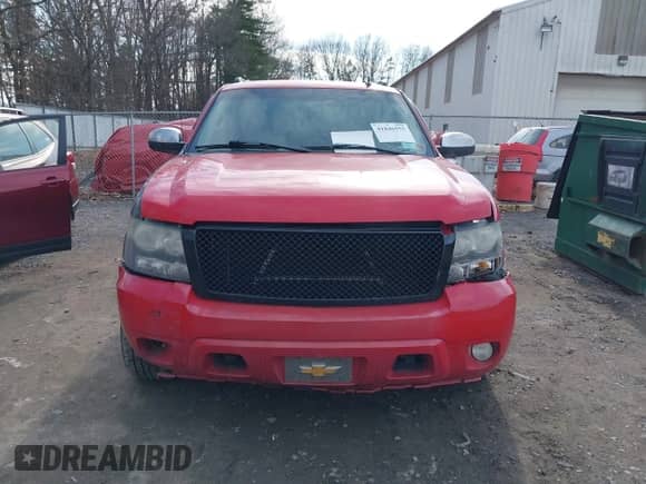 2008 Chevrolet Avalanche LTZ с VIN 3GNFK12358G132946, выставлен на аукционе IAAI как лот 41846555 с пробегом 237 924 миль миль и . История ставок и продаж доступна на DreamBid. Изображение 12.