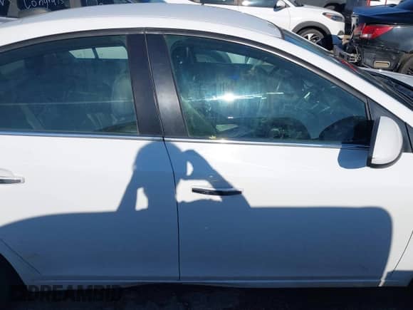 2016 Chevrolet Cruze LTZ with VIN 1G1PG5SB9G7105426, listed as a IAAI auction lot 42689141 with 150,837 mi miles and . Bid and sale history available at DreamBid. Image 13.