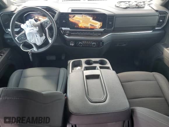 2023 Chevrolet Silverado 1500 LT with VIN 2GCPACED1P1125645, listed as a Copart auction lot 81632335 with 35,644 mi miles and Salvage title. Bid and sale history available at DreamBid. Image 8.