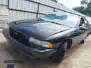 1995 Chevrolet Caprice с VIN 1G1BL52P0SR113056, выставлен на аукционе IAAI как лот 42787529 с пробегом 145 477 миль миль и . История ставок и продаж доступна на DreamBid. Изображение 2.