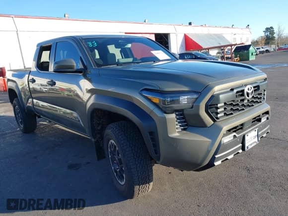 2024 Toyota Tacoma SR5 with VIN 3TMLB5JN6RM048448, listed as a IAAI auction lot 41005722 with 1,562 mi miles and . Bid and sale history available at DreamBid. Image 1.