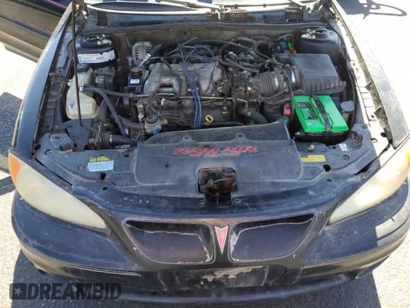 2000 Pontiac Grand Am GT z VIN 1G2NW52E3YC553038, wystawiony jako Copart lot #67668845 z przebiegiem 215 693 mil mil oraz Czysty tytuł • Clean title. Historia ofert i sprzedaży dostępna na DreamBid. Obrazek 11.