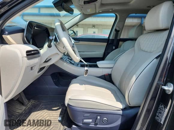 2023 Hyundai Palisade Limited z VIN KM8R5DGE0PU538438, wystawiony jako Copart lot #67063245 z przebiegiem 67 357 mil mil oraz Szkoda całkowita • Salvage title. Historia ofert i sprzedaży dostępna na DreamBid. Obrazek 7.