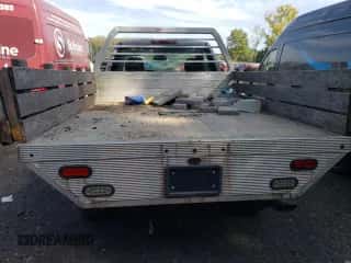 2009 Chevrolet Silverado 3500 z VIN 1GCHK74K59E131667, wystawiony jako Copart lot #69383514 z przebiegiem Nie podano mil oraz Szkoda całkowita • Salvage title. Historia ofert i sprzedaży dostępna na DreamBid. Obrazek 6.